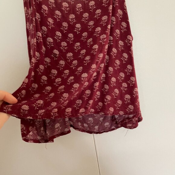 Bundle of 2 Cute Size M Summer Crop Tops - Picture 10 of 15